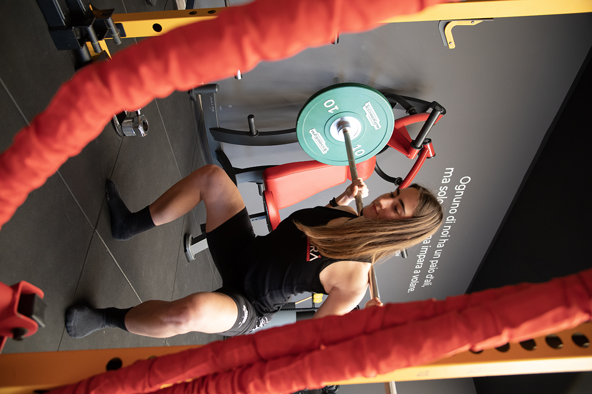 Allenamento personalizzato nella sala di Libra Fitness House